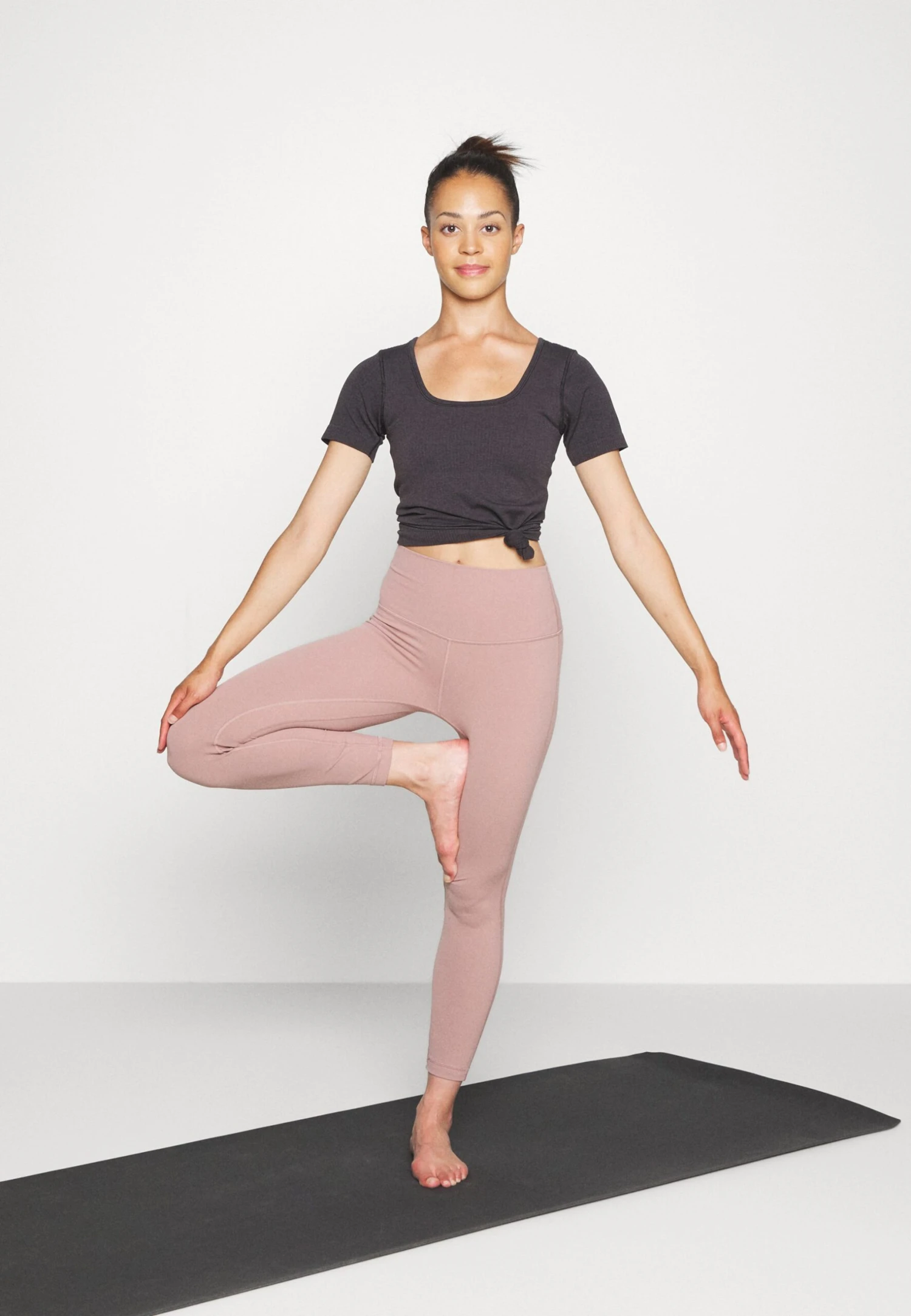 Lululemon Ebb To Street Short Sleeve - T-Shirt Basic - Black 2 Lululemon Ebb To Street Short Sleeve - T-Shirt Basic - Black - Afbeelding 2