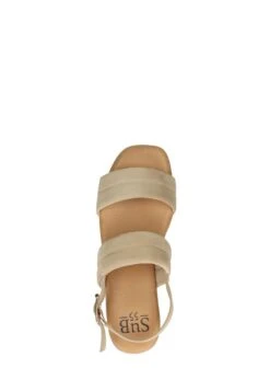 Sandalen Met Sleehak - Beige -Kleding Discount Winkel f8e1b7cf306b4d48bdd3ab05e20c66ae