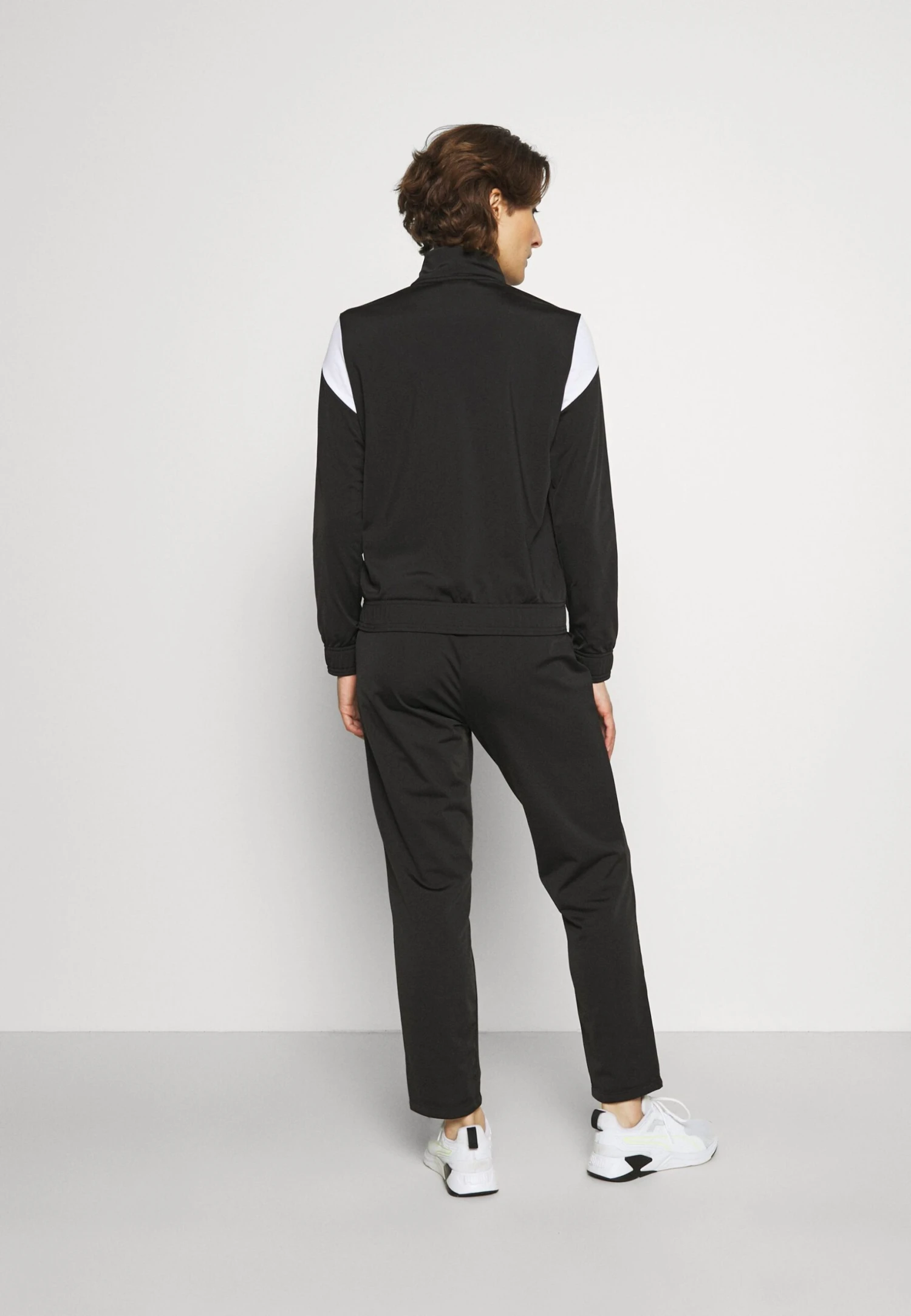 Puma Classic Tricot Suit - Trainingspak - Black 3 Puma Classic Tricot Suit - Trainingspak - Black - Afbeelding 3